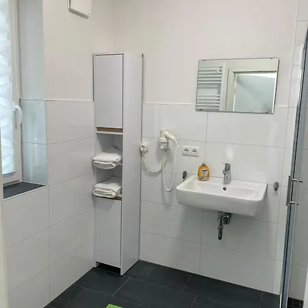 Stilvoll Wohnen In Kreyenbrueck דירה *